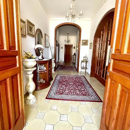 Claudia Castro (Lecce)